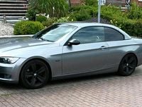 Gebraucht BMW 325 Cabriolet 218 PS (160 kW) 2007 Silber Cabrio