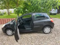 Gebraucht Renault Clio III 75 PS (55 kW) 2006 Schwarz Kleinwagen