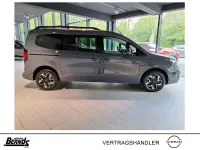 Neu Nissan Townstar Tekna 131 PS (96 kW) 2026 Urban grey Kombi