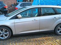 Gebraucht Ford Focus 125 PS (91 kW) 2014 Silber Kombi