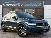 Gebraucht VW Tiguan Active 122 PS (89 kW) 2023 Nightshade blue SUV