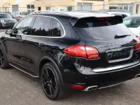 Gebraucht Porsche Cayenne 245 PS (180 kW) 2012 Schwarz SUV