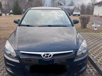 Gebraucht Hyundai i30 109 PS (80 kW) 2010 Schwarz Kleinwagen