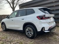 Gebraucht BMW iX1 230 kW (313 PS) 2023 Weiß SUV