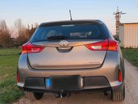 Gebraucht Toyota Auris 100 PS (73 kW) 2015 Braun Limousine