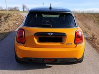 Gebraucht Mini Cooper Chili 136 PS (100 kW) 2014 Orange Kleinwagen