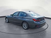 gebraucht BMW 318 d Advantage Aut. Klimaaut. Head-Up Sportsitze