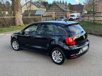 Gebraucht VW Polo Comfortline 60 PS (44 kW) 2015 Schwarz Kleinwagen
