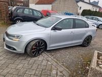 Gebraucht VW Jetta Match 105 PS (77 kW) 2012 Silber Limousine