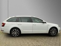 gebraucht Skoda Octavia Combi 1.5 TSI DSG Soleil *Navi*LED*DAB*