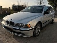 Gebraucht BMW 525 163 PS (119 kW) 2003 Silber Kombi