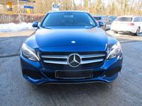 Gebraucht Mercedes C200 136 PS (100 kW) 2017 Blau Kombi