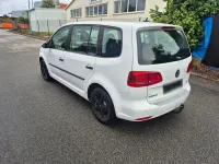 Gebraucht VW Touran 105 PS (77 kW) 2013 Weiß Van / Kleinbus