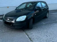 Gebraucht Kia Rio 96 PS (70 kW) 2006 Schwarz Kleinwagen