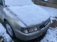 Gebraucht Audi A3 Ambiente 101 PS (74 kW) 1997 Blau Kleinwagen