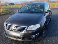 Gebraucht VW Passat 150 PS (110 kW) 2010 Andere farben Kombi