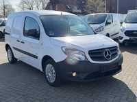 Gebraucht Mercedes Citan 109 90 PS (66 kW) 2017 Arktikweiss Van / Kleinbus