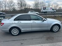 Gebraucht Mercedes C250 204 PS (150 kW) 2009 Silber Limousine
