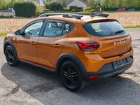 Gebraucht Dacia Sandero Expression 101 PS (74 kW) 2023 Orange Kleinwagen