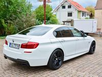 Gebraucht BMW M550 Performance 381 PS (280 kW) 2015 Weiß Limousine