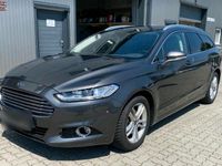 Gebraucht Ford Mondeo Titanium 180 PS (132 kW) 2015 Grau Kombi
