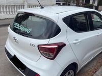 Gebraucht Hyundai i10 66 PS (48 kW) 2019 Weiß Kleinwagen