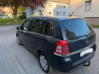 Gebraucht Opel Zafira 116 PS (85 kW) 2011 Grau Van / Kleinbus