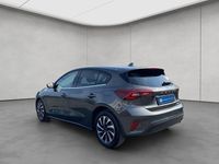 Gebraucht Ford Focus Titanium 125 PS (91 kW) 2023 Grau Limousine