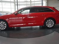 Gebraucht Audi A4 Comfort 190 PS (139 kW) 2017 Rot Kombi