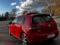 Gebraucht VW Golf VII 185 PS (136 kW) 2015 Rot Kleinwagen