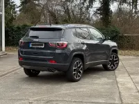 Gebraucht Jeep Compass Limited 170 PS (125 kW) 2017 Grau SUV