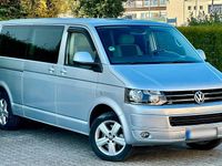 Gebraucht VW Caravelle 180 PS (132 kW) 2011 Silber Van / Kleinbus