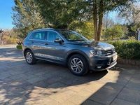 Second-hand VW Tiguan Comfortline 150 CP (110 kW) 2017 Gri SUV