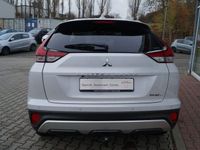 Gebraucht Mitsubishi Eclipse Cross Plus 188 PS (138 kW) 2022 Weiß SUV