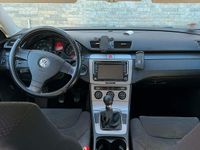 Gebraucht VW Passat 115 PS (84 kW) 2006 Grau Limousine