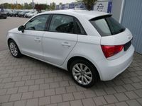 gebraucht Audi A1 Sportback 1.2 TFSI ATTRACTION * NAVIGATIONSPAKET * PARKTRONIC * SITZHEIZUNG * LM-FELGEN 16 ZOLL