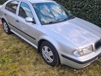 Gebraucht Skoda Octavia 74 PS (54 kW) 2000 Silber Limousine