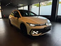Gebraucht VW Golf VIII GTI 265 PS (194 kW) 2024 Weiß Limousine