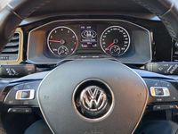 Gebraucht VW Polo 95 PS (69 kW) 2018 Schwarz Kleinwagen