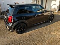 Gebraucht Mini John Cooper Works 178 PS (130 kW) 2024 Schwarz Kleinwagen
