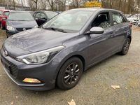 Gebraucht Hyundai i20 YES! 84 PS (61 kW) 2017 Grau Limousine