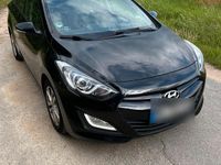 Gebraucht Hyundai i30 110 PS (80 kW) 2014 Schwarz Kombi