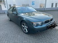 Second-hand BMW 735 272 CP (200 kW) 2002 Berlinǎ
