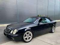 Gebraucht Mercedes CLK320 218 PS (160 kW) 2002 Schwarz Cabrio