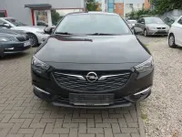 Gebraucht Opel Insignia Dynamic 165 PS (121 kW) 2017 Schwarz Limousine