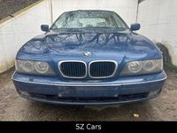 Gebraucht BMW 525 Exclusive 163 PS (119 kW) 2002 Blau Limousine