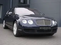 Gebraucht Bentley Continental Flying Spur 559 PS (411 kW) 2006 Royalblaumet. Limousine