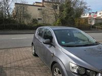 Gebraucht Chevrolet Aveo 86 PS (63 kW) 2012 Grau Kleinwagen
