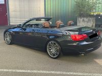 Gebraucht BMW 325 Cabriolet 218 PS (160 kW) 2010 Schwarz Cabrio