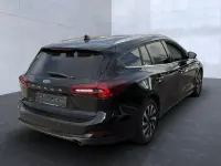 Gebraucht Ford Focus Titanium 125 PS (91 kW) 2024 Obsidianschwarz (metallic) Kombi